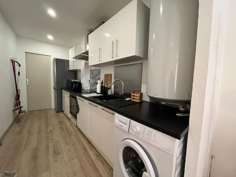 Appartement Proche Du Village Et De La Mer Льокат Екстериор снимка